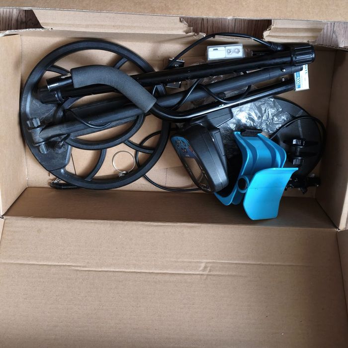 Продам металлоискатель