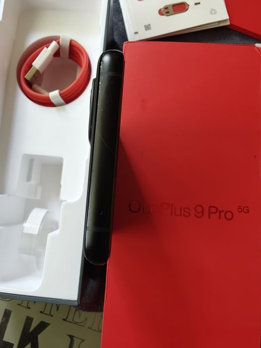 OnePlus 9 Pro 5G