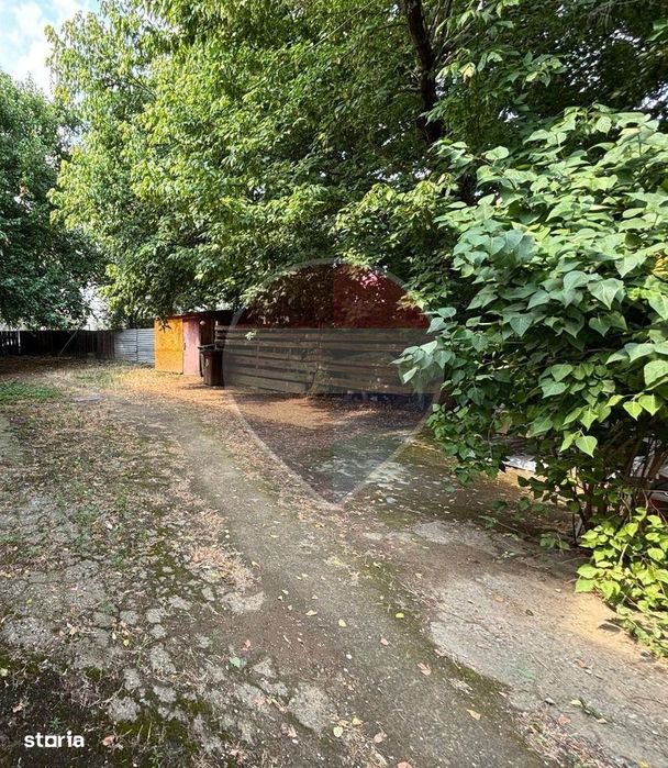 Cișmigiu – Știrbei Vodă | 3 camere, 72 mp, curte comună, pod înalt