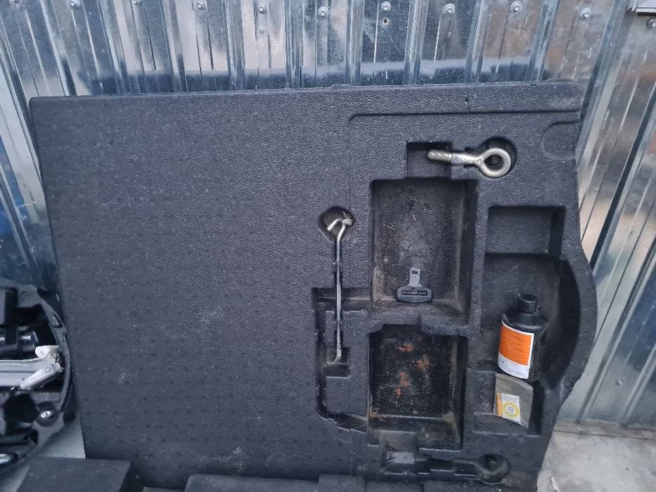 Kit spuma roată rezerva mazda cx5,gj,Mercedes ML W164, r classe,golf 5