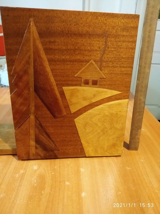 Полочка настенная деревянная