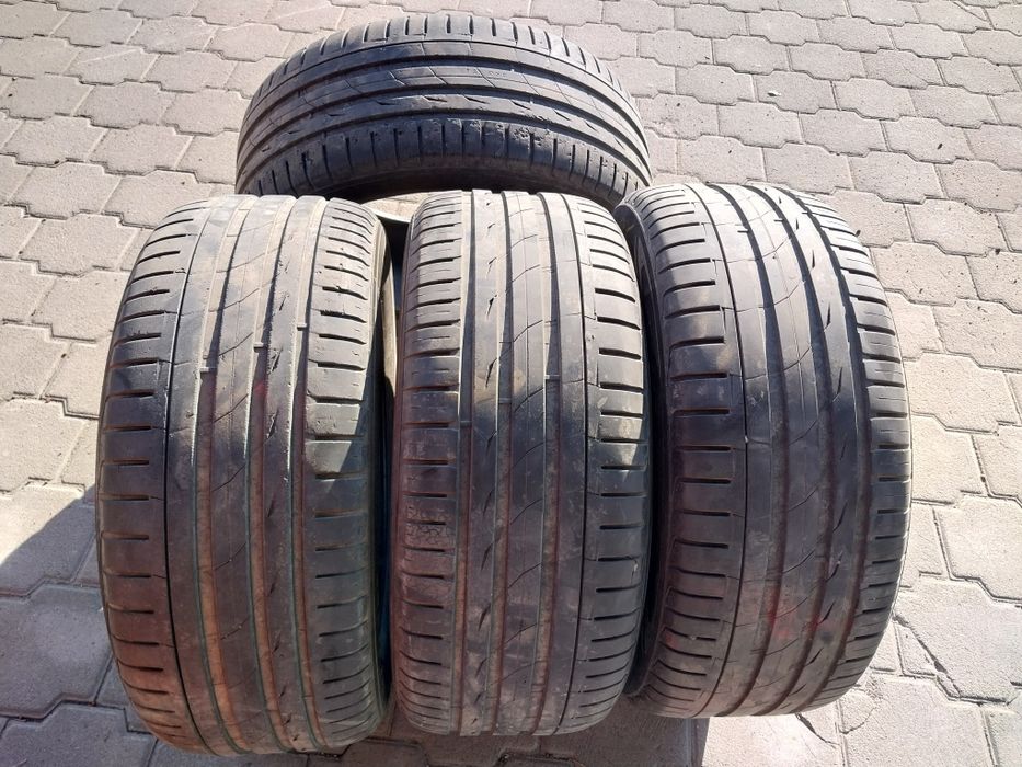 4 шины Nokian 265 50 R20.
