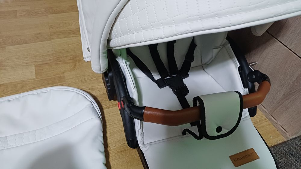 Cărucior/căruț copii 3 în 1 sport+landou+scaun auto.Krausman.

-- design modern

-- calitate superioară

-- practic și ușor

-- cadru robust