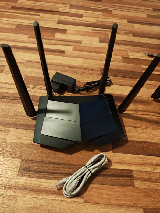 2 x Router Tenda AC1200 Dual-Band AC 10 + AC6
