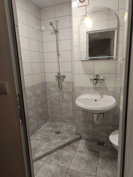 Дава се под наем Двустаен апартамент в Плевен, Дружба 4 - 60 кв.м за 229.5 € - Снимка #7