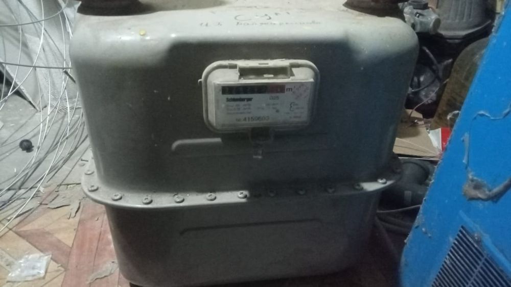 Продам б/у газовый счётчик