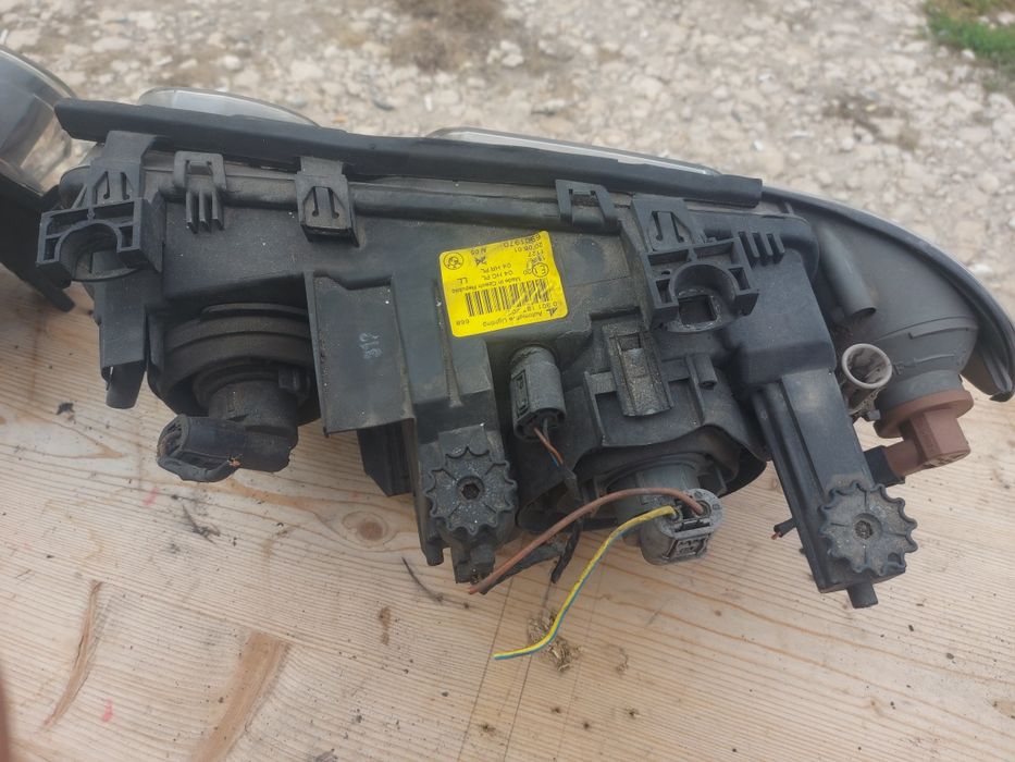 Оригинални Фарове за БМВ Е46 Компакт 98- 2004