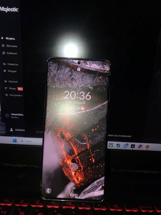 Продам samsung s20 plus