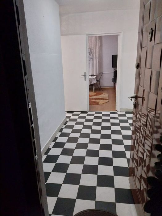 Apartament de închiriat