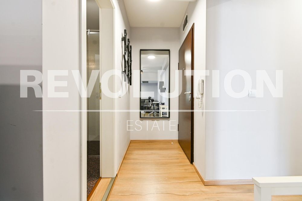 Дава се под наем Тристаен апартамент в София, Лозенец - 118 кв.м за 1200 € - Снимка #7