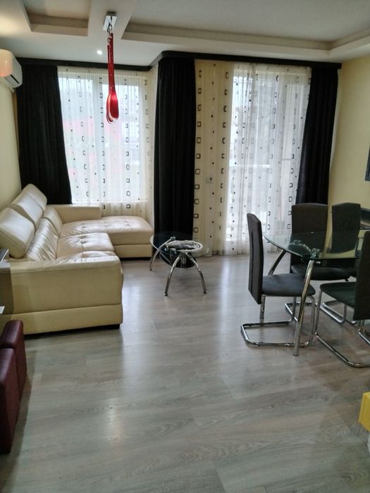 Дава се под наем Двустаен апартамент в Варна, Спортна зала - 65 кв.м за 459 € - Снимка #1