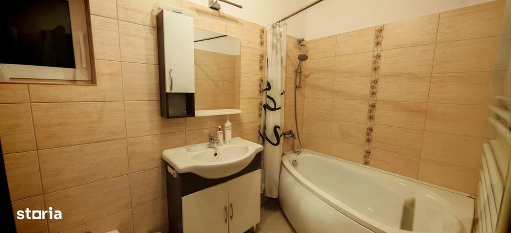 Apartament in casa, 4 camere, Rasnov, Brasov