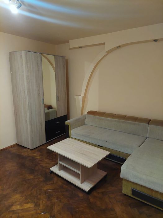 Inchiriez apartament 2 camere