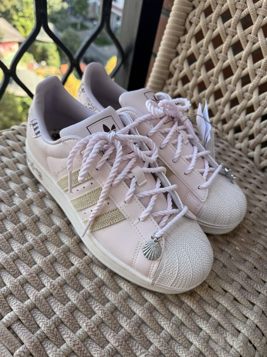 Кроссовки Adidas
