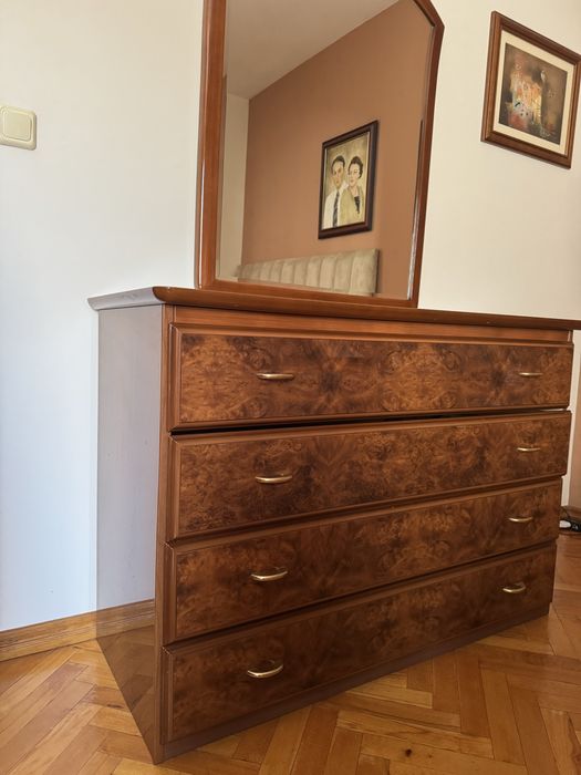 Винтидж немски скрин с огледало