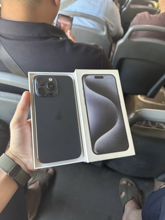 Продам Телефон Айфон 15 Pro Max 256Gb