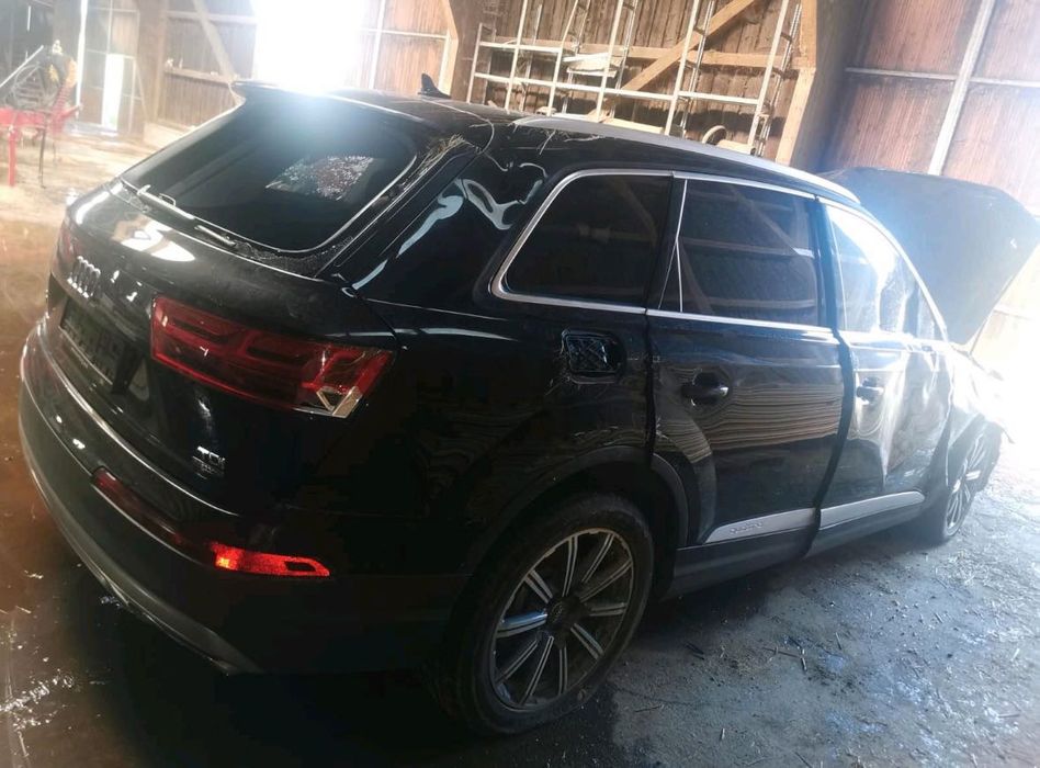 Audi Q7 272kc CRT НА ЧАСТИ