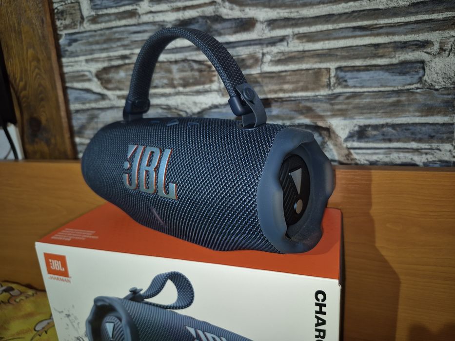 Jbl Charge 6 Като нова!