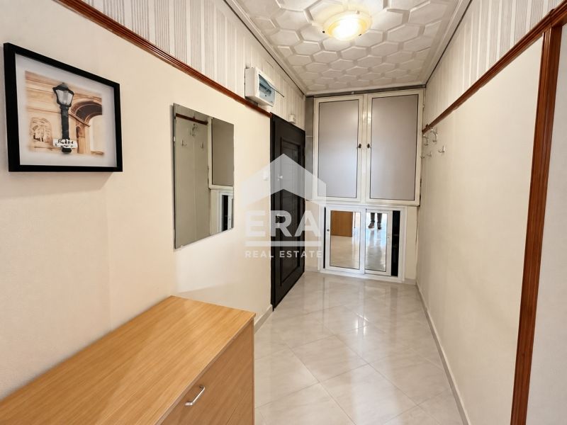 Дава се под наем Тристаен апартамент в Пловдив, Гагарин - 70 кв.м за 500 € - Снимка #2