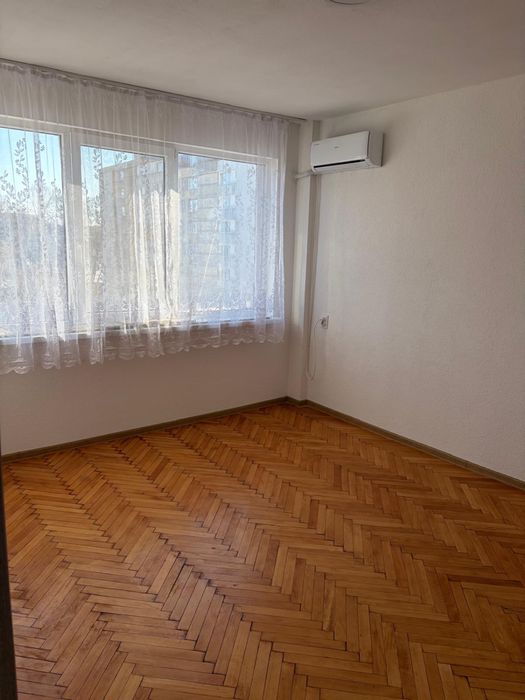 Дава се под наем Тристаен апартамент в Добрич, Център - 70 кв.м за 328.95 € - Снимка #6