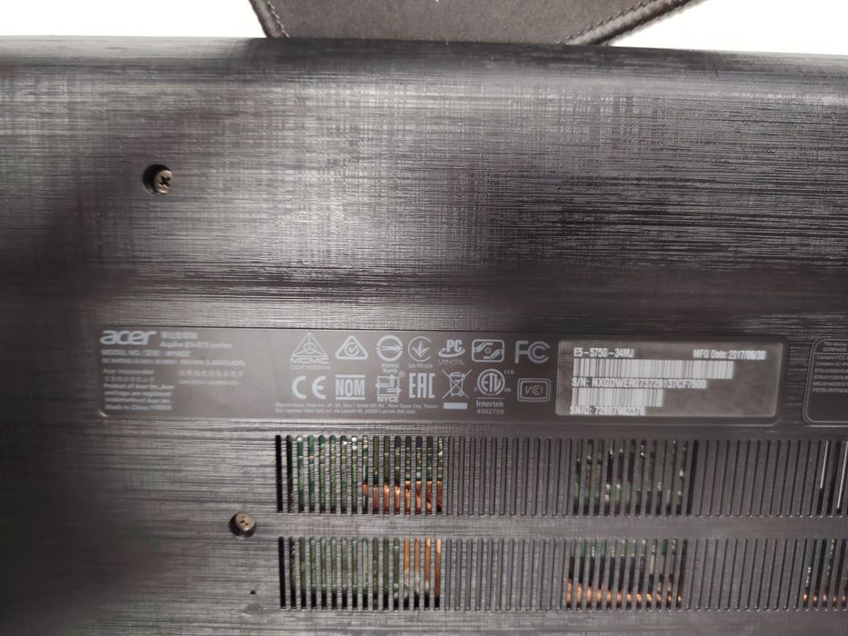 Acer i3-6006u 8 ОЗУ 128 ssd