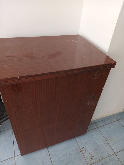 Продам швейная машину