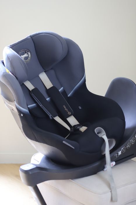 Scaun auto CYBEX Sirona SX2 i-Size 360° Isofix 0-18 kg