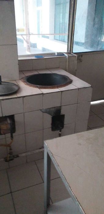 Qozonlar sotiladi( chugun) srochna