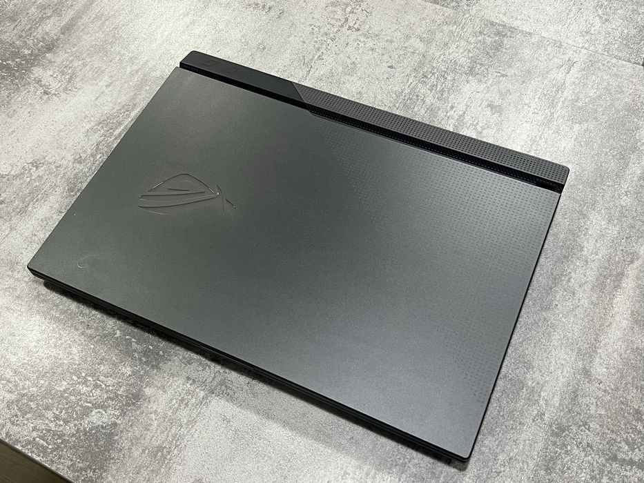 Игровой компьютер Asus Rog Strix в идеальном состоянии