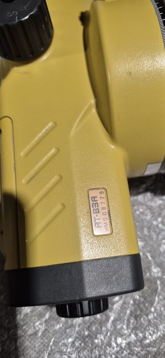 Wurth ,Topcon  nivela optică