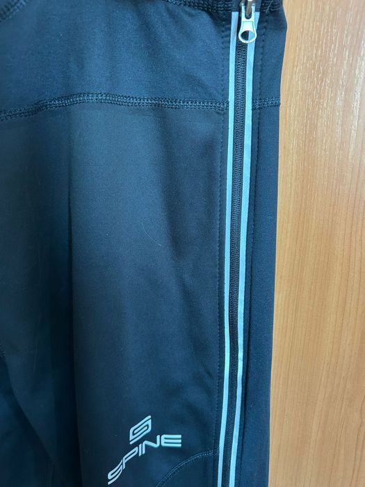 Продам лыжный костюм.