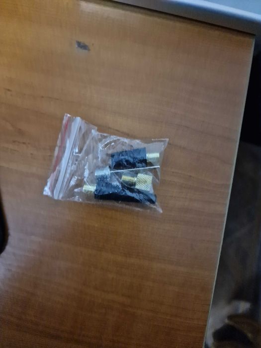 vand pompa de aer pentru umflat  roata la masina