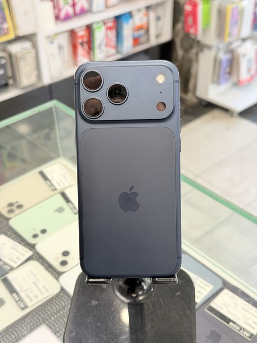 Apple iPhone 17 Pro Max 256GB Blue