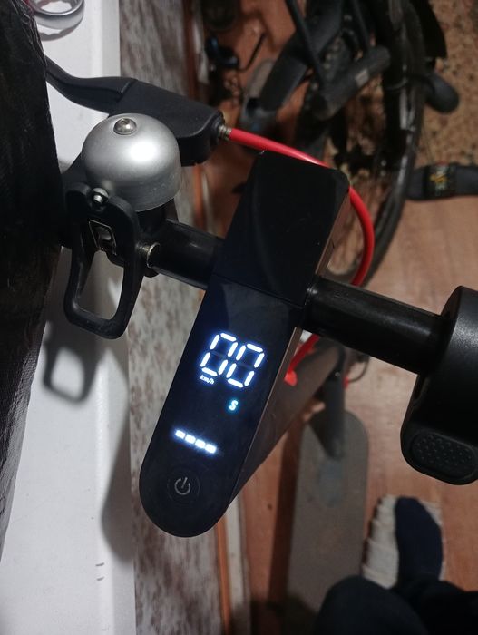 Продам электросамакат