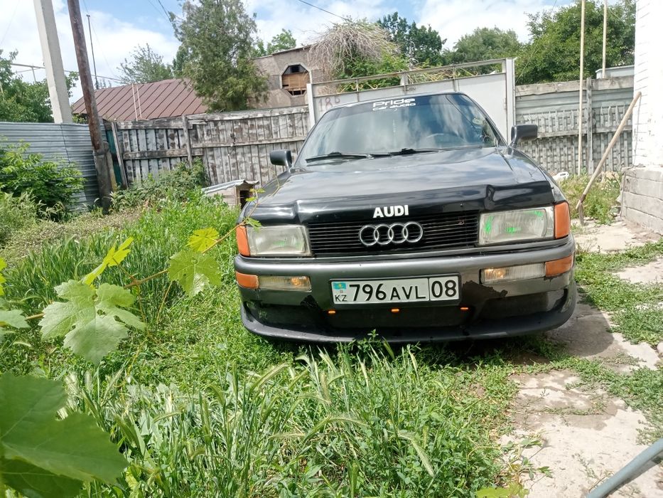 Продам Ауди 80 В 3
