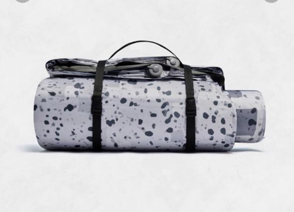 Zeekr 001 матрац