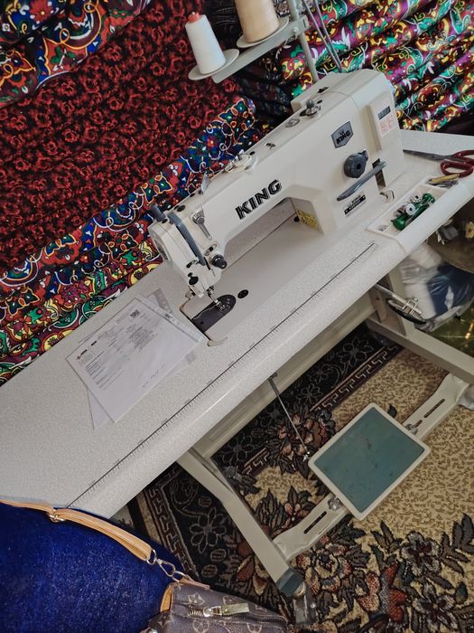 Tikuv moshinasi sotiladi