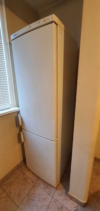 Хладилник Либхер