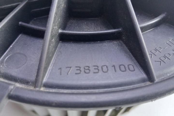 Ventilator habitaclu 173830100 Renault Master a 3-a generatie seria