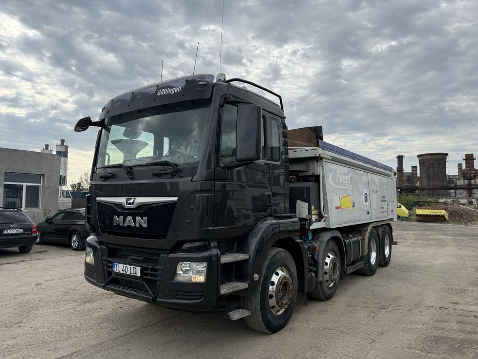 MAN TGS 32.440 8X4 128.000 Km,  FULL OPTION