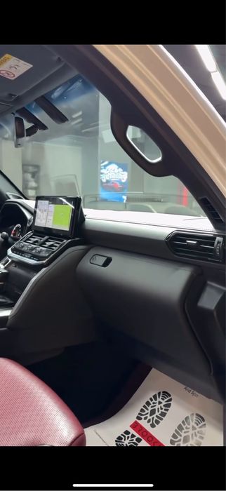 Toyota Land cruser 300