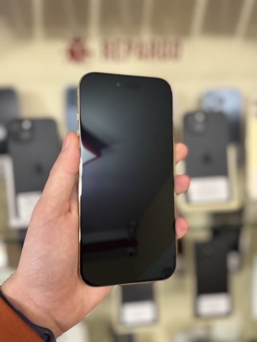 iPhone air - 256gb - light gold