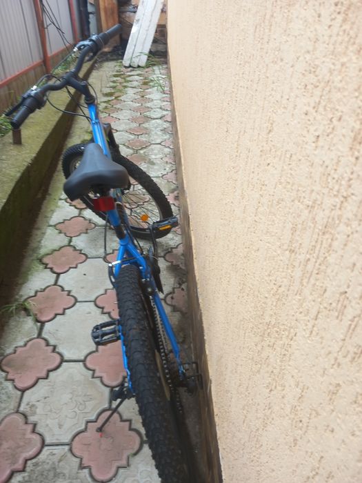 Bicicleta -pentru baietel