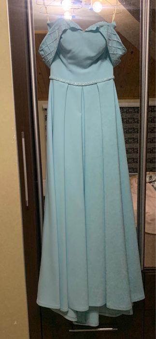 Бална рокля