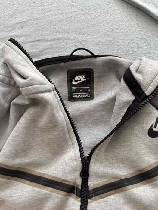 Nike tech fleece Горнище