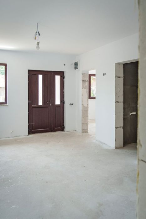 Casa de vânzare pata