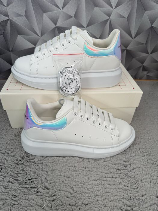 Adidasi Alexander McQueen