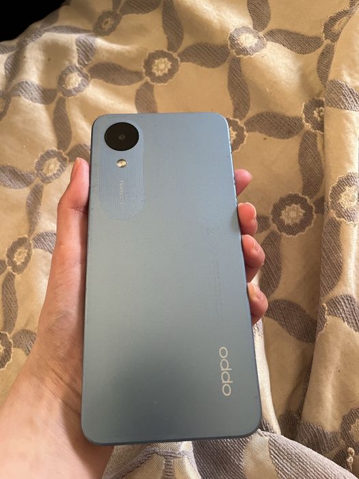 Продам два телефона