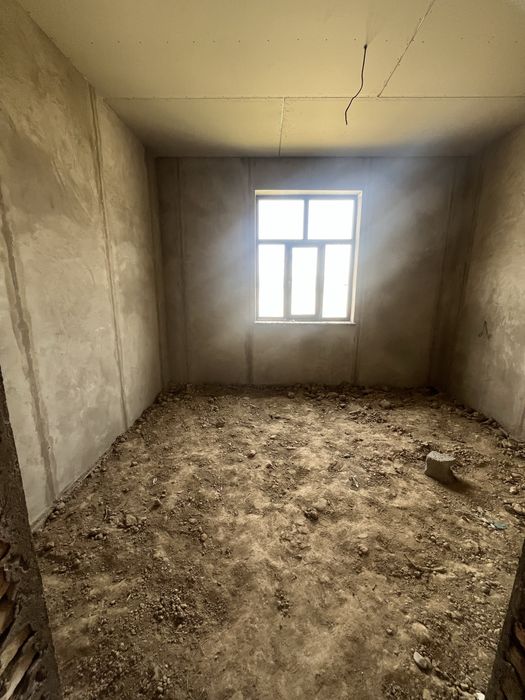 16 соток свет. Вода есть