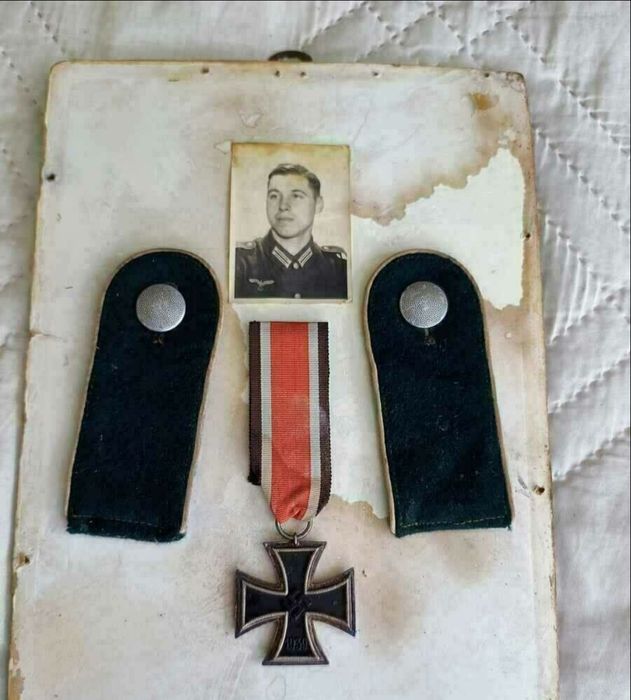 Снимка Пагони Железен Кръст  Семеен Лот  Декорация